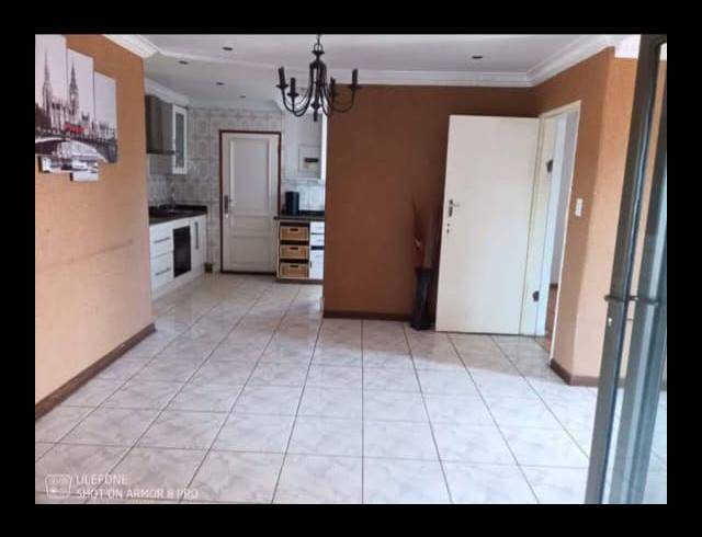 5 BEDROOM HOUSE FOR SALE IN DAWN PARK EXT